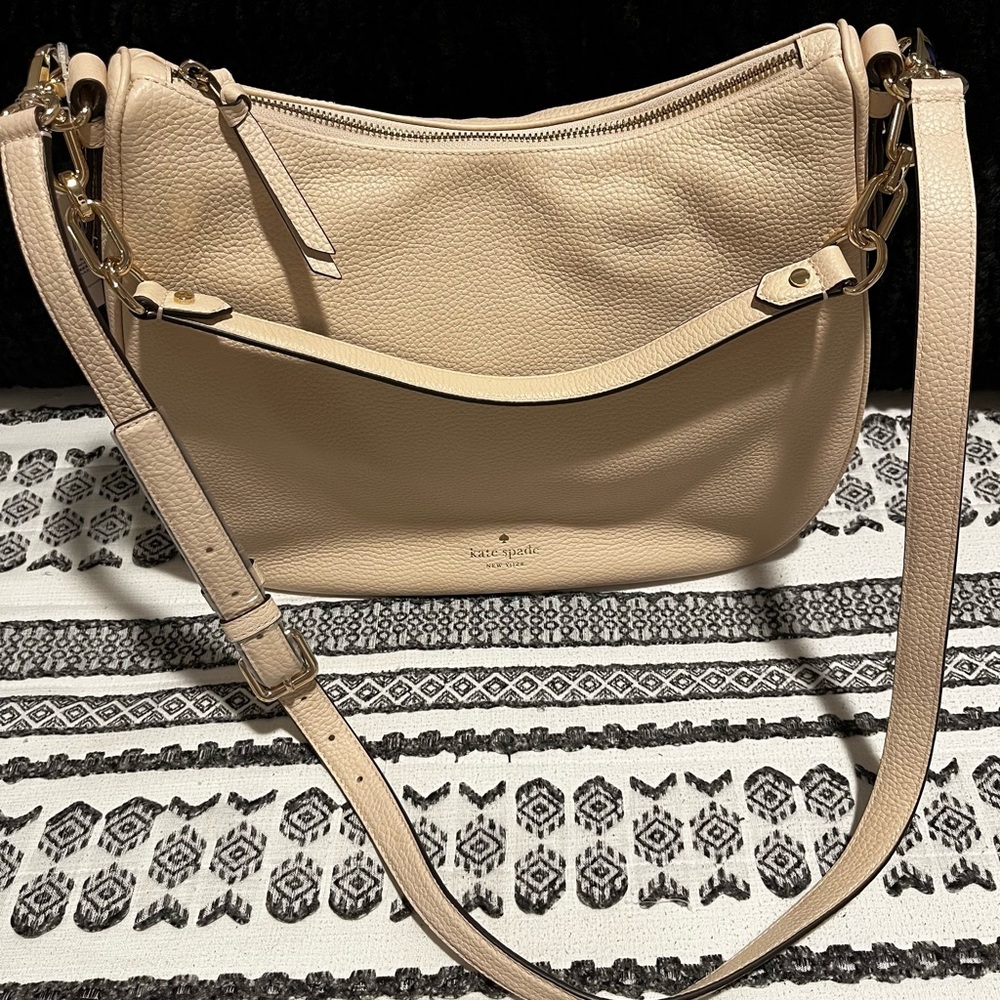 FANTASTIC MOTHER’S DAY GIFT!! Kate Spade Vivian shoulder bag